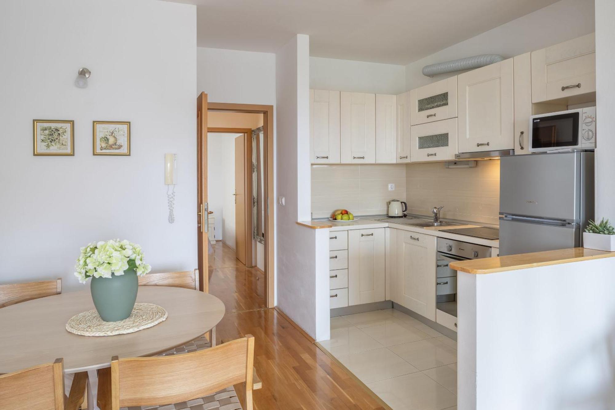 Apartment Paula Promajna Dış mekan fotoğraf